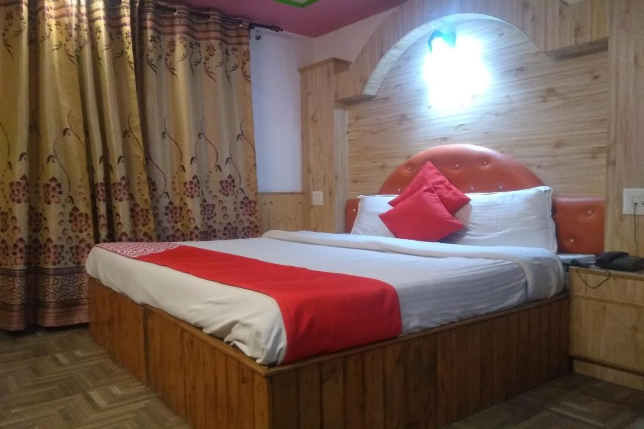Oyo 24552 Hotel Koyal Manāli Exterior foto